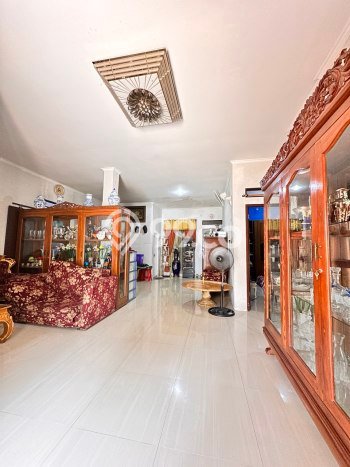 Jual Rumah Strategis Bagus Punya 3 KT di Cinere Depok SHM Jual Rumah Strategis Bagus Punya 3 KT di Cinere Depok SHM