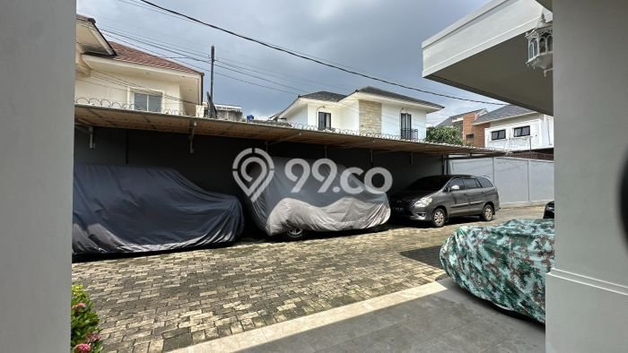 Rumah Luxury Modern Siap Huni di Cirendeu Jakarta Selatan Rumah Luxury Modern Siap Huni di Cirendeu Jakarta Selatan