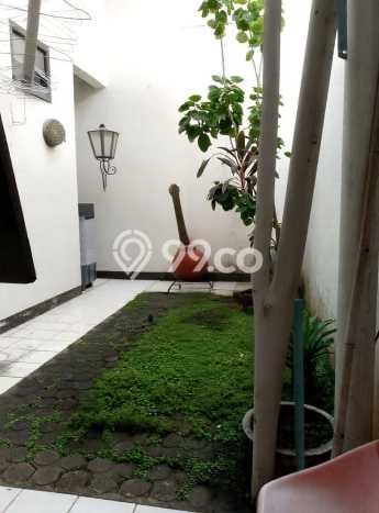Rumah Modern Minimalis 4 KT Bisa Langsung Pindah di BSD Rumah Modern Minimalis 4 KT Bisa Langsung Pindah di BSD