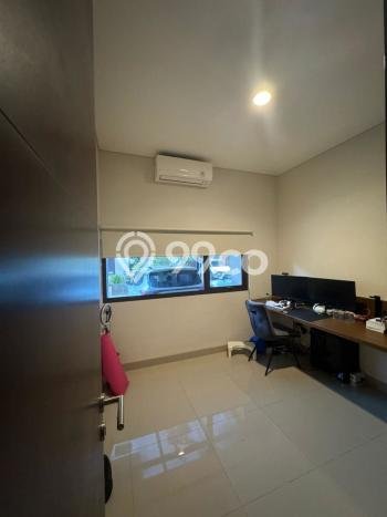 Rumah Modern 3 KT di BSD Vanya Park Tangerang Full Furnished Rumah Modern 3 KT di BSD Vanya Park Tangerang Full Furnished