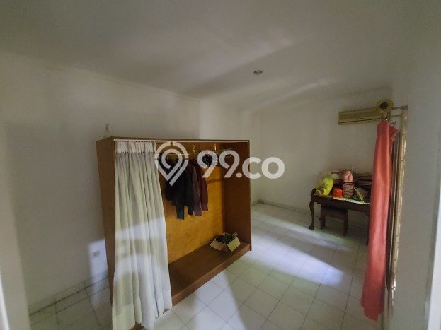 Rumah Mewah LB 250m2 Siap Pakai Desain Elegan di Jatiwaringin, Bekasi Rumah Mewah LB 250m2 Siap Pakai Desain Elegan di Jatiwaringin, Bekasi
