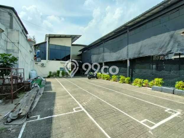 Tanah di Palmerah, Luas 1851m², Lokasi Strategis Tanah di Palmerah, Luas 1851m², Lokasi Strategis