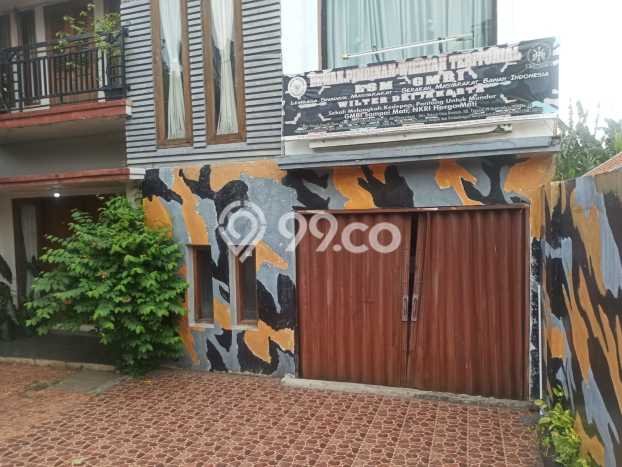 Rumah Minimalis area Cibubur, Jakarta Timur, Luas 550m² LB 350m² Rumah Minimalis area Cibubur, Jakarta Timur, Luas 550m² LB 350m²