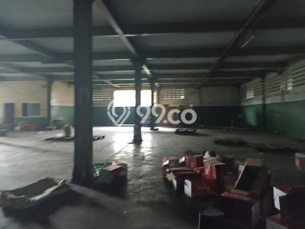 Pabrik Kawasan Cikupa, Luas 2500m², Area Komersial, Strategis Pabrik Kawasan Cikupa, Luas 2500m², Area Komersial, Strategis