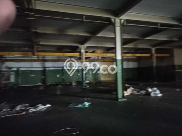 Pabrik Kawasan Cikupa, Luas 2500m², Area Komersial, Strategis Pabrik Kawasan Cikupa, Luas 2500m², Area Komersial, Strategis