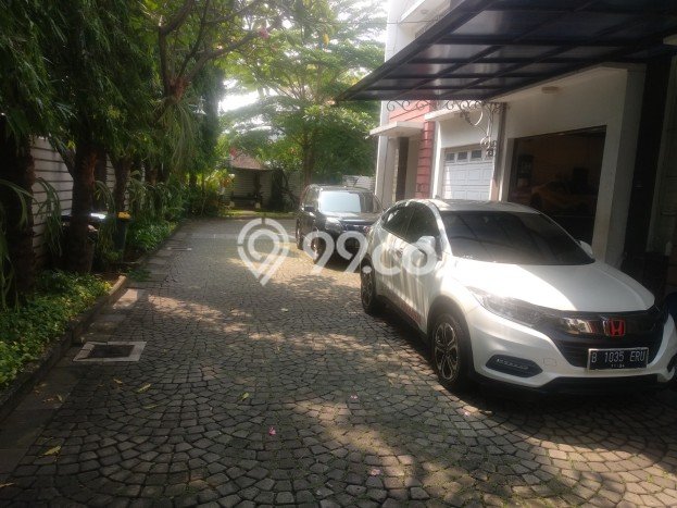 HARGA SPESIAL! Rumah area Patal Senayan, Jakarta Selatan, LT 88m² Bangunan 160m² HARGA NEGO! HARGA SPESIAL! Rumah area Patal Senayan, Jakarta Selatan, LT 88m² Bangunan 160m² HARGA NEGO!