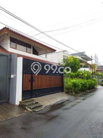 KESEMPATAN EMAS! Rumah di Kebon Jeruk, Jakarta Barat, Luas 424m² Bangunan 520m² KESEMPATAN EMAS! Rumah di Kebon Jeruk, Jakarta Barat, Luas 424m² Bangunan 520m²