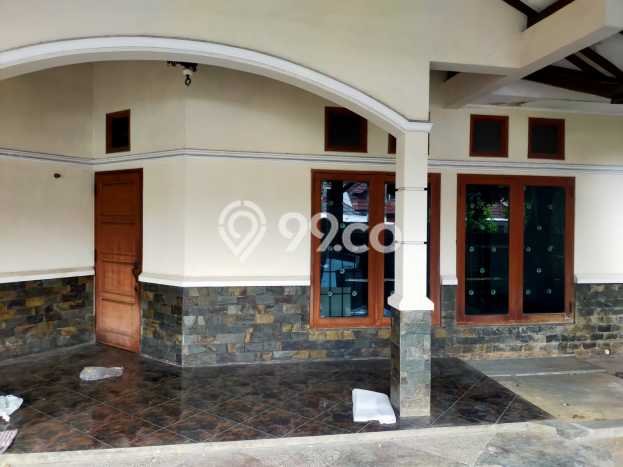 HUNIAN PILIHAN! Rumah di Pulogebang, LT 505m² Bangunan 470m² HUNIAN PILIHAN! Rumah di Pulogebang, LT 505m² Bangunan 470m²