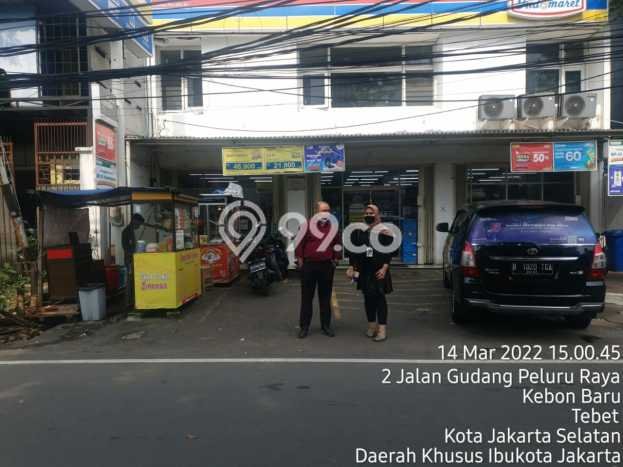 Ruko Area Bisnis di Tebet, Luas 250m², Jalan Utama Ruko Area Bisnis di Tebet, Luas 250m², Jalan Utama