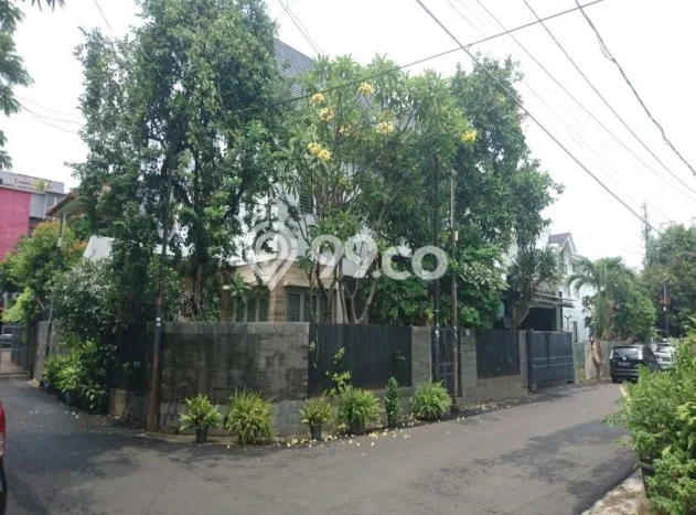 DIJUAL CEPAT! Rumah di Kemanggisan, Jakarta Barat, Luas 373m² LB 450m² HARGA NEGO! DIJUAL CEPAT! Rumah di Kemanggisan, Jakarta Barat, Luas 373m² LB 450m² HARGA NEGO!