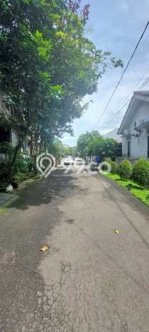 Rumah Strategis 3 KT Luas Tanah 144m² di Cilodong, Depok Rumah Strategis 3 KT Luas Tanah 144m² di Cilodong, Depok
