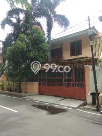 Kesempatan Memiliki Rumah LT 216m² di Area Premium, Jakarta Utara Kesempatan Memiliki Rumah LT 216m² di Area Premium, Jakarta Utara