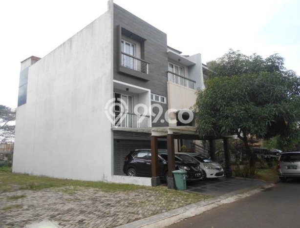Rumah 4 Kamar di Pusat Kota Alam Sutera, Tangerang - Harga Menarik Rumah 4 Kamar di Pusat Kota Alam Sutera, Tangerang - Harga Menarik