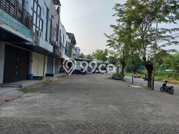 Ruko Strategis di Karang Tengah, Luas 120m², Mainroad, Area Bisnis Aktif Ruko Strategis di Karang Tengah, Luas 120m², Mainroad, Area Bisnis Aktif