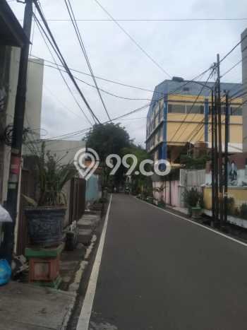 SEGERA MILIKI! Rumah area Tomang, Jakarta Barat, LT 202m² Bangunan 358m² SEGERA MILIKI! Rumah area Tomang, Jakarta Barat, LT 202m² Bangunan 358m²