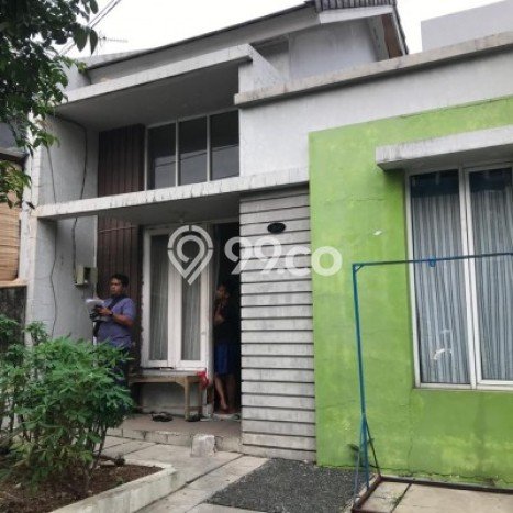 Rumah Mewah dengan Luas Tanah 102m² di Lingkungan Asri Duta Garden, Tangerang Rumah Mewah dengan Luas Tanah 102m² di Lingkungan Asri Duta Garden, Tangerang