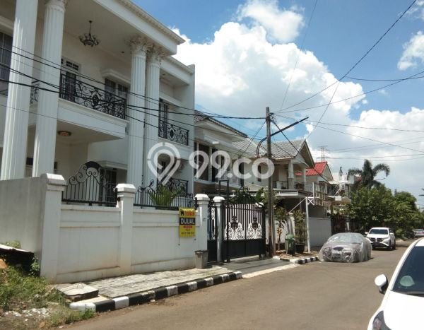 Dijual Cepat Rumah dengan Luas Tanah 216m² dan Luas Bangunan 381m² di Area Bekasi, Bekasi Dijual Cepat Rumah dengan Luas Tanah 216m² dan Luas Bangunan 381m² di Area Bekasi, Bekasi