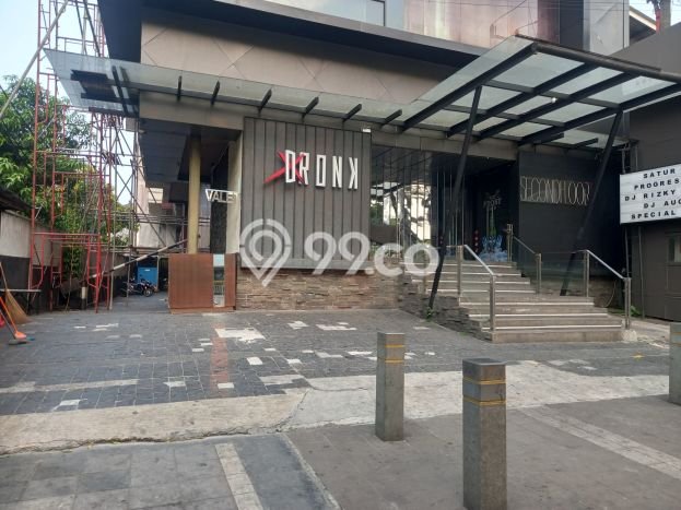 AREA TERSIBUK! Kantor Kawasan Kemang, Luas 765m², Nilai Tinggi AREA TERSIBUK! Kantor Kawasan Kemang, Luas 765m², Nilai Tinggi