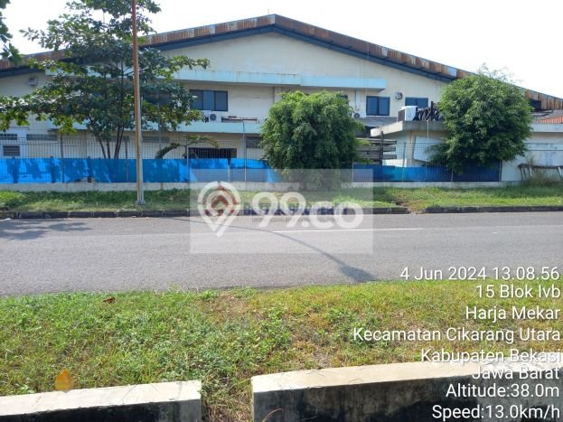 KAWASAN BISNIS! Pabrik Kawasan Jababeka, Luas 4500m², Area Premium KAWASAN BISNIS! Pabrik Kawasan Jababeka, Luas 4500m², Area Premium