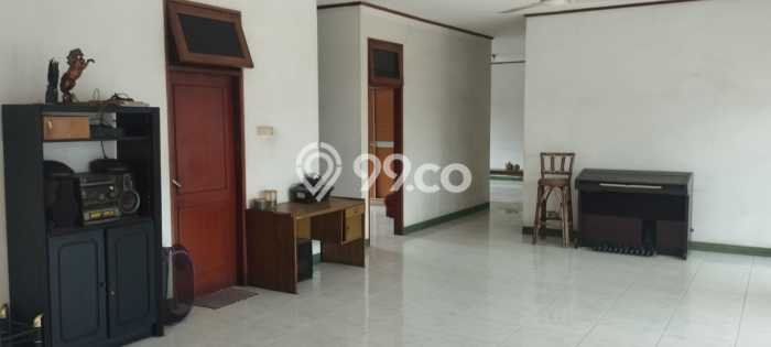 Rumah Nyaman 5 KT LB 500m2 Kondisi Bagus di Pondok Labu Rumah Nyaman 5 KT LB 500m2 Kondisi Bagus di Pondok Labu