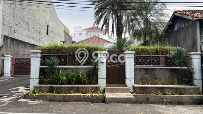 Jual Rumah Luas Elegan Dengan View Cantik di Kemanggisan, Jakarta Barat Jual Rumah Luas Elegan Dengan View Cantik di Kemanggisan, Jakarta Barat