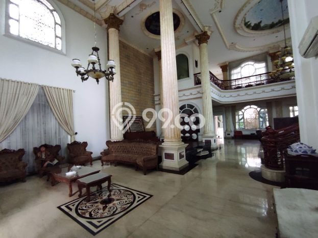 Ready to Use! Luxury House LT 1280m2 Desain Modern di Pangkalan Jati Ready to Use! Luxury House LT 1280m2 Desain Modern di Pangkalan Jati