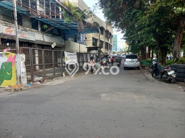 Jual Kantor Kawasan Cideng, Luas 500m², Area Komersial Jual Kantor Kawasan Cideng, Luas 500m², Area Komersial