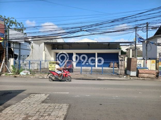 Ruko Dijual di Karawaci Tangerang dengan LB 300m2 Ruko Dijual di Karawaci Tangerang dengan LB 300m2