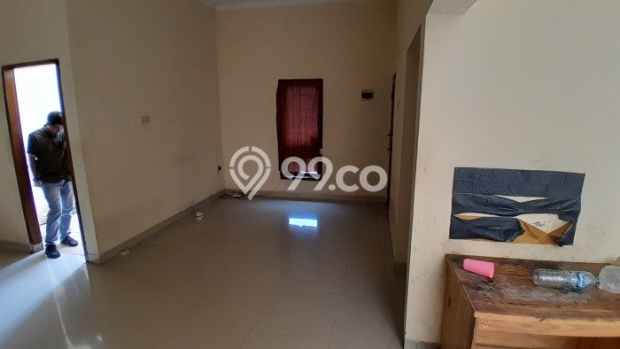 Rumah Luas Asri 3 KT Siap Pakai di Kalimalang Jakarta Timur Rumah Luas Asri 3 KT Siap Pakai di Kalimalang Jakarta Timur