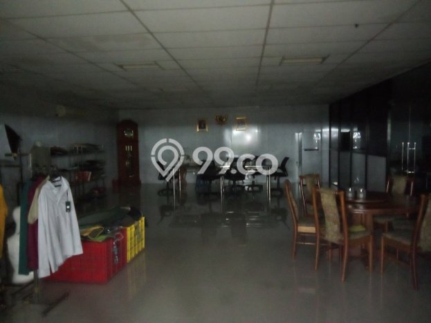 LOKASI PREMIUM! Gudang Kawasan Kapuk Kamal, Luas 1300m², Pusat Bisnis LOKASI PREMIUM! Gudang Kawasan Kapuk Kamal, Luas 1300m², Pusat Bisnis