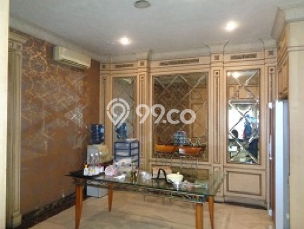 Dijual Hunian Mewah dengan Fasilitas Sekitar Komplit di Menteng, Jakarta Pusat Dijual Hunian Mewah dengan Fasilitas Sekitar Komplit di Menteng, Jakarta Pusat