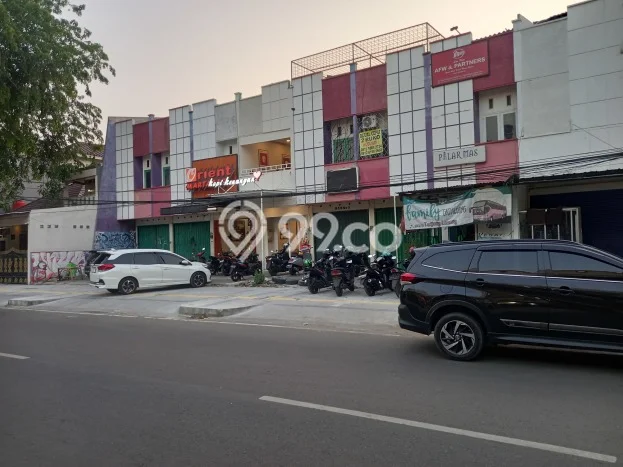Untuk Dijual! Ruko di Pondok Kelapa Jakarta Timur LT 60m2 / LB 180m2 Kawasan Strategis Untuk Dijual! Ruko di Pondok Kelapa Jakarta Timur LT 60m2 / LB 180m2 Kawasan Strategis