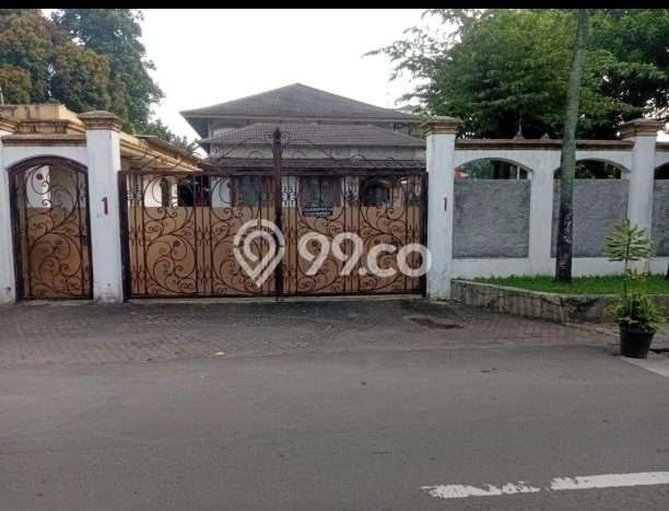 Jual Cepat Hunian Elegan Cozy di Jakarta Selatan Jual Cepat Hunian Elegan Cozy di Jakarta Selatan