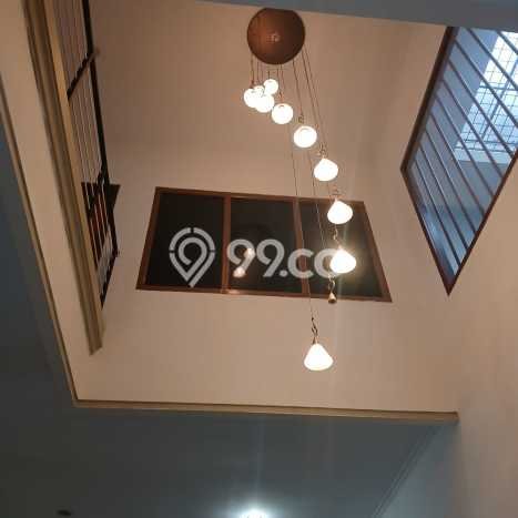 Rumah Luxury Modern Tanpa Renovasi di Cengkareng Barat Jakarta Barat Rumah Luxury Modern Tanpa Renovasi di Cengkareng Barat Jakarta Barat