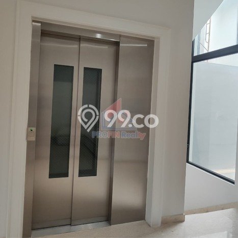 Rumah Luxury Modern Siap Huni di Alam Sutera Tangerang Rumah Luxury Modern Siap Huni di Alam Sutera Tangerang