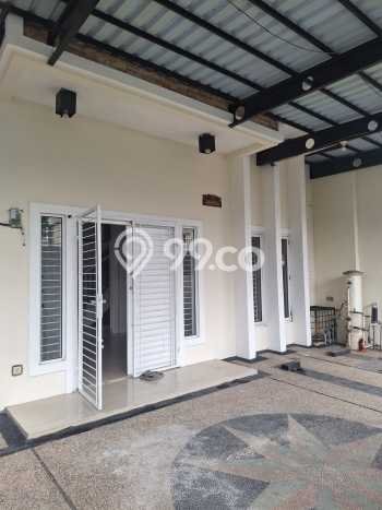 Ready to Use! Luxury House LT 136m2 Desain Modern di Citra Garden Ready to Use! Luxury House LT 136m2 Desain Modern di Citra Garden