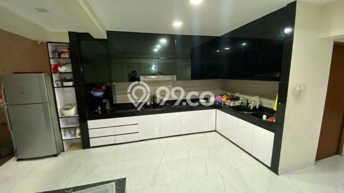 Dijual Rumah Luas Megah Dengan View Cantik di Pantai Indah Kapuk, Jakarta Utara Dijual Rumah Luas Megah Dengan View Cantik di Pantai Indah Kapuk, Jakarta Utara