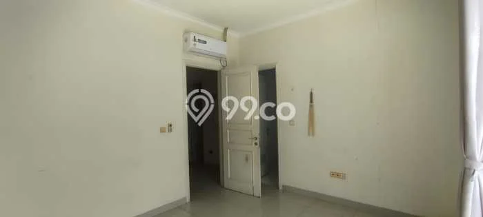 Rumah sewa siap pakai 3 KT di Green Lake City, Jakarta Barat Rumah sewa siap pakai 3 KT di Green Lake City, Jakarta Barat