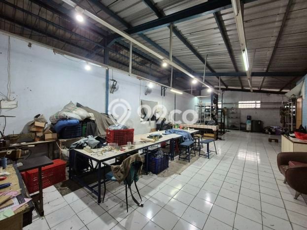Dijual! Gudang di Kalideres Jakarta Barat LT 376m2 / LB 258m2 Kawasan Strategis Dijual! Gudang di Kalideres Jakarta Barat LT 376m2 / LB 258m2 Kawasan Strategis