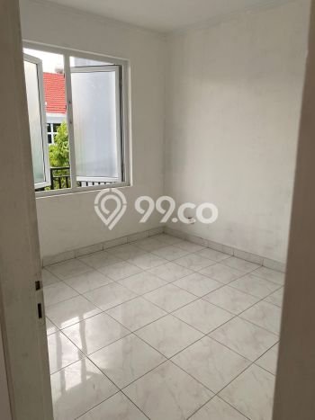 EXCLUSIVE HOME! Rumah di Daan Mogot, 4 KT, Design Minimalis, LT 120m² Bangunan 160m² EXCLUSIVE HOME! Rumah di Daan Mogot, 4 KT, Design Minimalis, LT 120m² Bangunan 160m²
