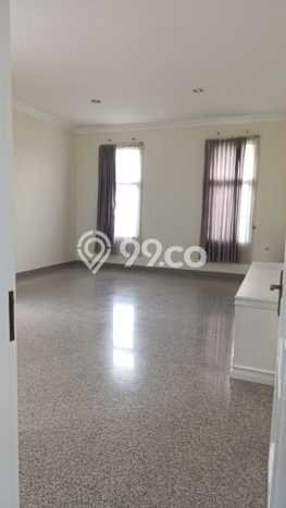 Disewakan Rumah Nyaman di Intercon LT 718m2 / LB 384m2 Siap Huni Disewakan Rumah Nyaman di Intercon LT 718m2 / LB 384m2 Siap Huni