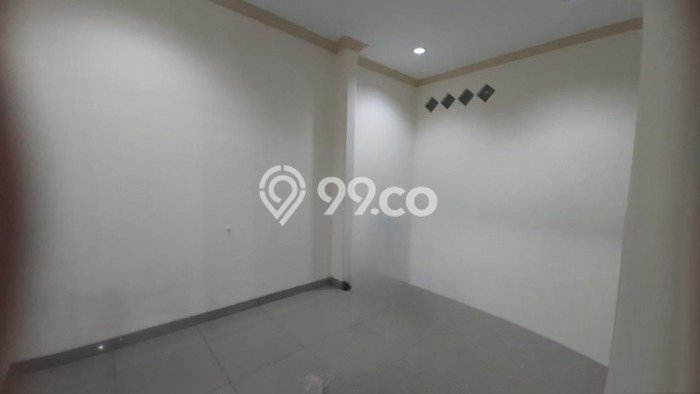 Rumah Elit Modern Siap Huni di Green garden Jakarta Barat Rumah Elit Modern Siap Huni di Green garden Jakarta Barat