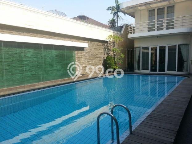 Ready to Use! Premium House LT 1000m2 Desain Modern di Pondok Indah Ready to Use! Premium House LT 1000m2 Desain Modern di Pondok Indah