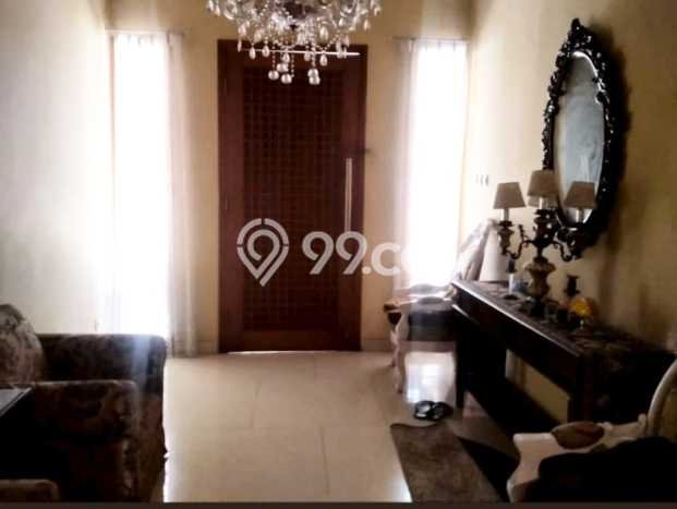 Rumah Luxury Modern Tanpa Renovasi di Kalibata Jakarta Selatan Rumah Luxury Modern Tanpa Renovasi di Kalibata Jakarta Selatan