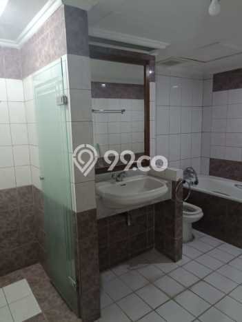 Disewakan Apartemen Harga Terjangkau di S Parman 3 Bedroom Disewakan Apartemen Harga Terjangkau di S Parman 3 Bedroom
