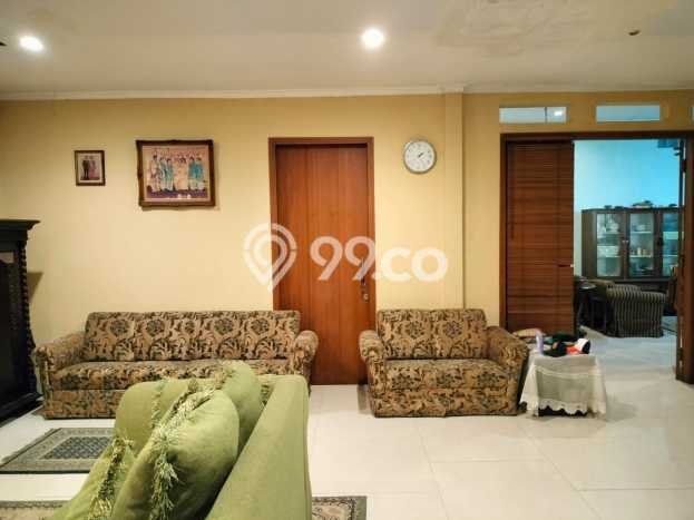 Rumah Luxury Modern Tanpa Renovasi di Kalibata Jakarta Selatan Rumah Luxury Modern Tanpa Renovasi di Kalibata Jakarta Selatan