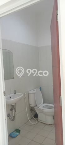 Ruko untuk Disewa di Pusat Tangerang Selatan Luas Bangunan 150m2 Ruko untuk Disewa di Pusat Tangerang Selatan Luas Bangunan 150m2