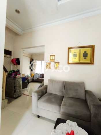 Rumah Modern Minimalis 4 KT Bisa Langsung Pindah di Cimanggis Rumah Modern Minimalis 4 KT Bisa Langsung Pindah di Cimanggis
