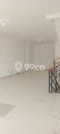 Ruko untuk Disewa di Pusat Tangerang Selatan Luas Bangunan 150m2 Ruko untuk Disewa di Pusat Tangerang Selatan Luas Bangunan 150m2