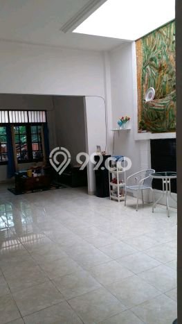Rumah LT 157m² Dekat dengan Fasilitas Umum, Jakarta Timur - Lokasi Strategis Rumah LT 157m² Dekat dengan Fasilitas Umum, Jakarta Timur - Lokasi Strategis